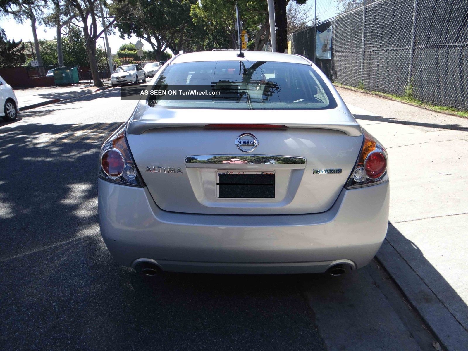 2009 Nissan altima hybrid standard features #3