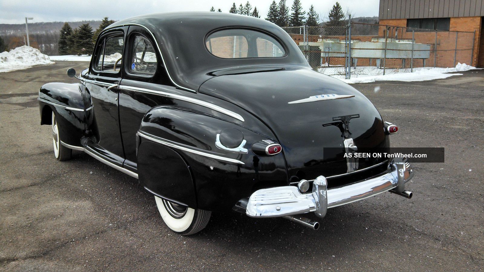 1947_ford_deluxe_coupe_flathead_v8_4_lgw.jpg