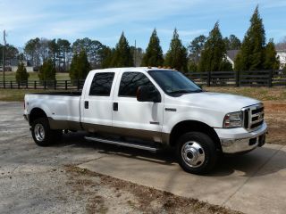 2006 Ford F - 350 Lariat Package,  4 X 4,  6.  0 Diesel,  Automatic,  Vehicle photo