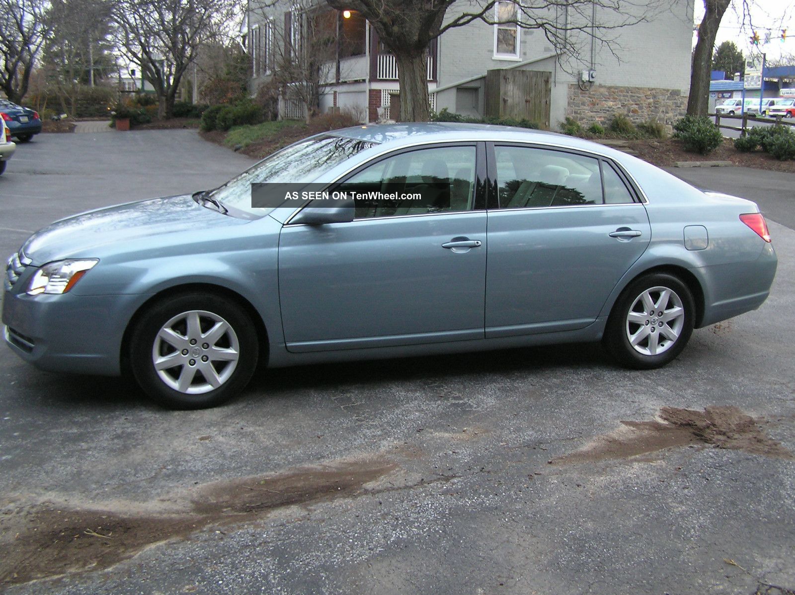 pictures of toyota avalon 2006 model #4