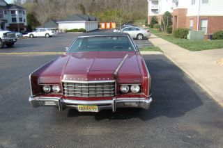 1973 Lincoln Continental 2dr Convertible photo