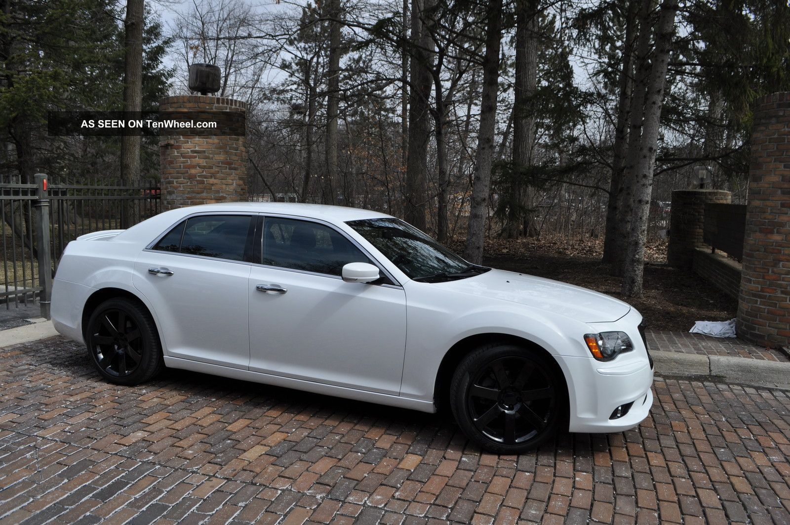 2012 Chrysler 300 Limited Sport /. / Navi / 20 