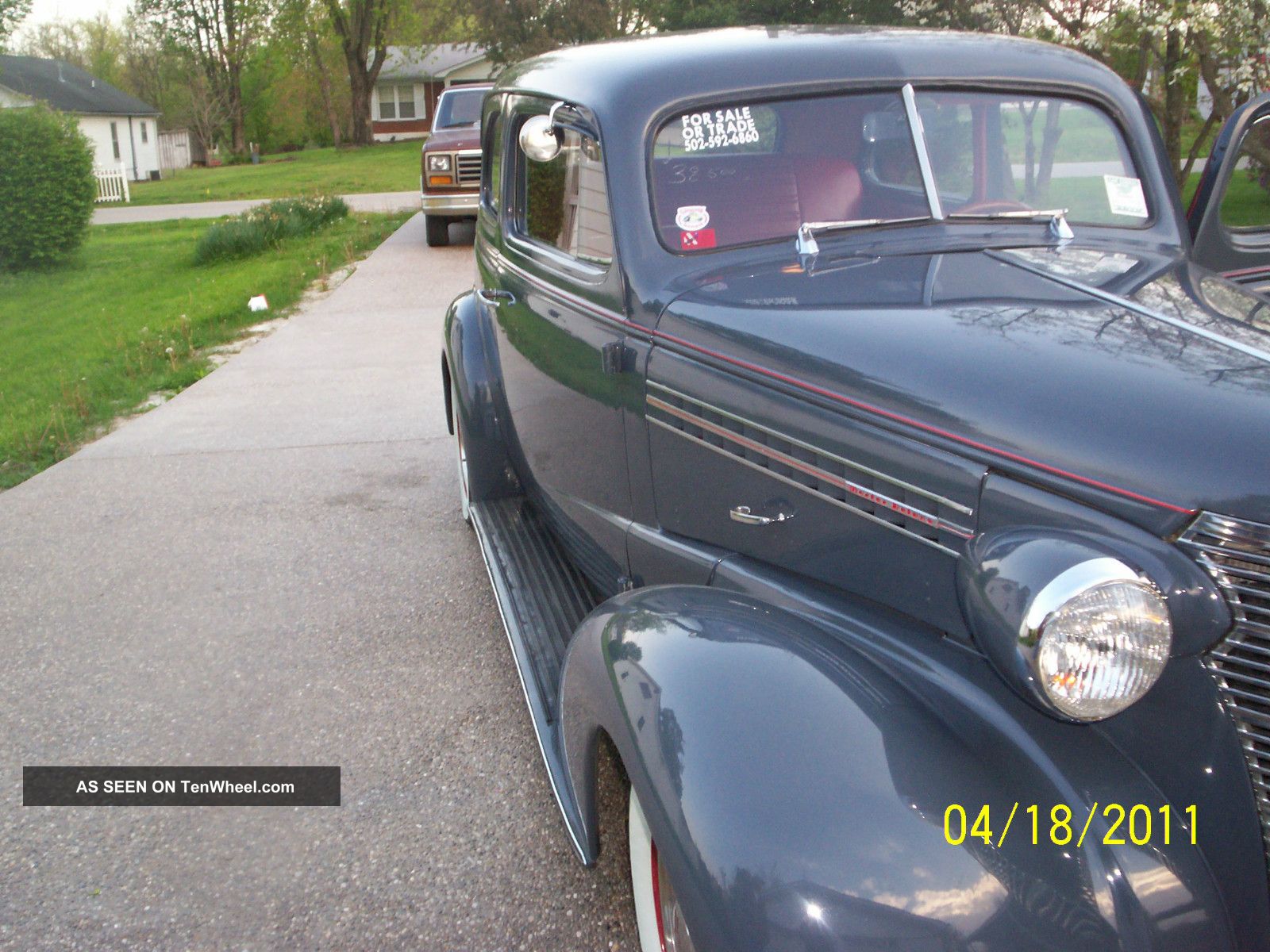 1938 Chevrolet Master Deluxe 2 Door Sedan Street Rod