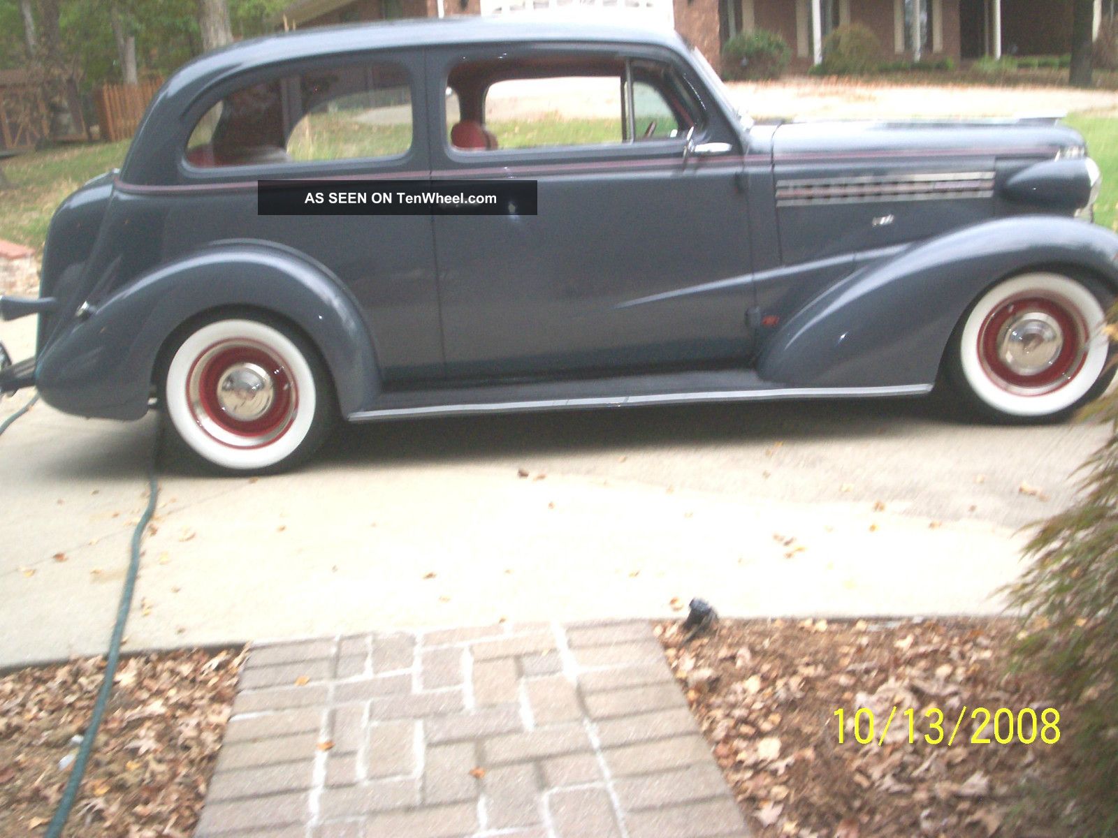 1938 Chevrolet Master Deluxe 2 Door Sedan Street Rod
