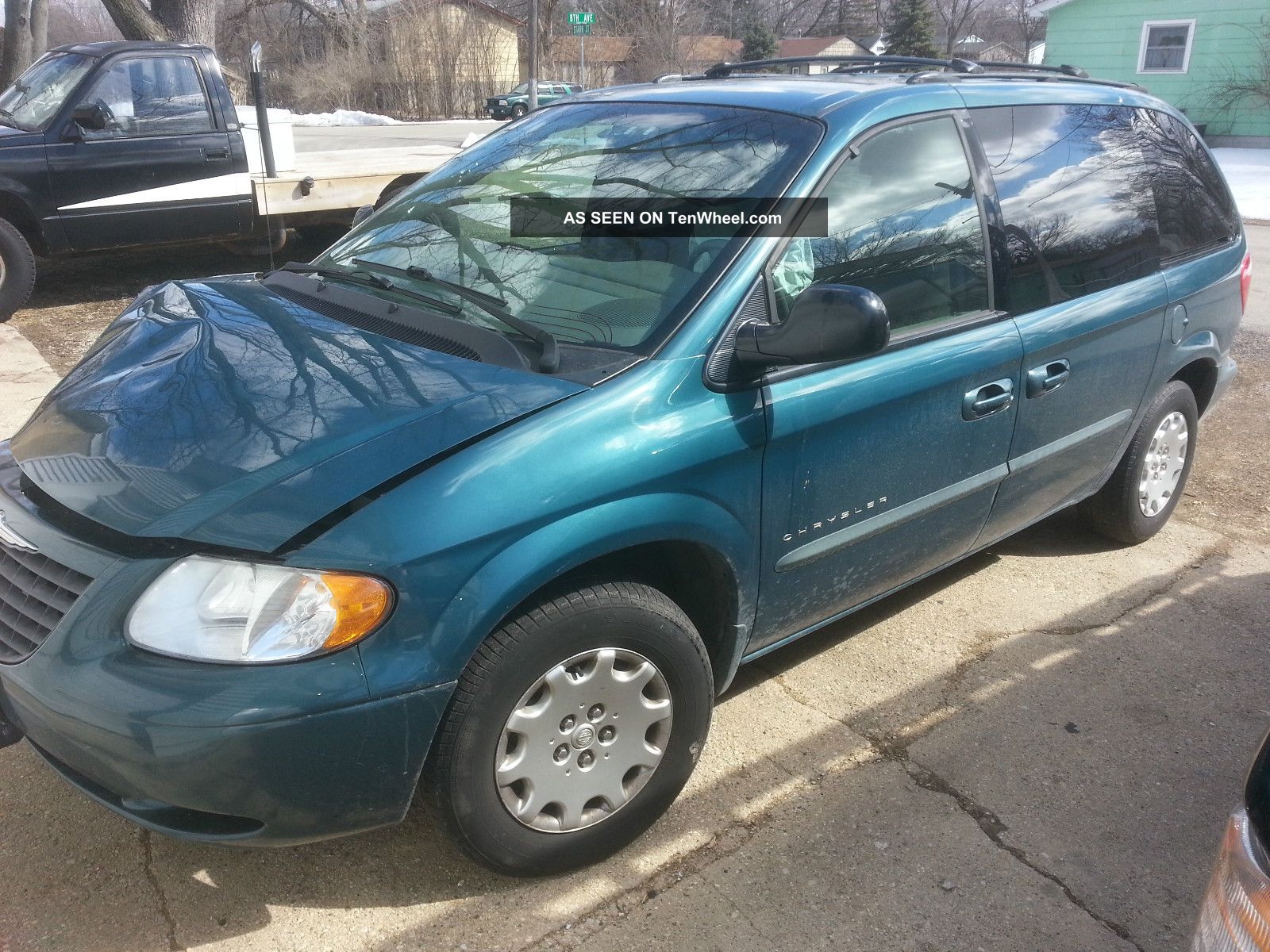 2001 Chrysler Voyager Other photo