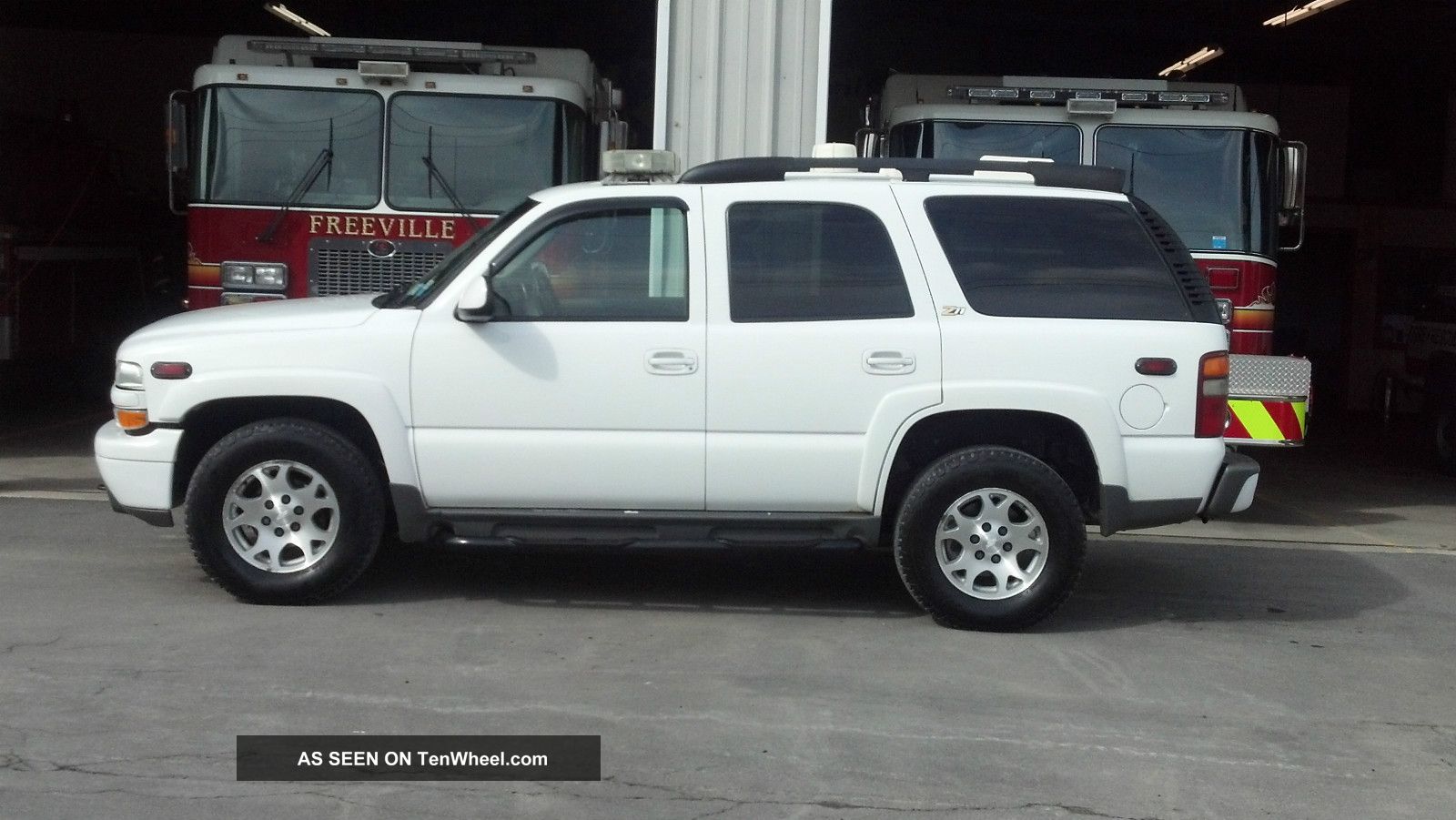 2003 Chevrolet Tahoe Z71 Fire / Command / Ems Vehicle Tahoe photo