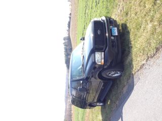 2003 Ford Excursion Limited Sport Utility 4 - Door 7.  3l photo