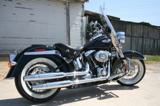 2007 Harley Davidson Softail Deluxe photo
