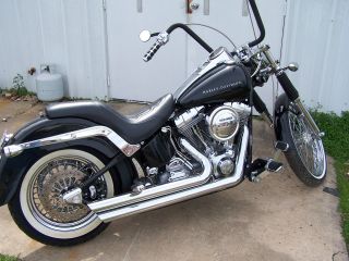 2004 Harley Softail photo
