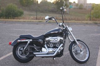 2009 Harley Davidson Xl1200c Sportster Custom Lots Of Extras photo
