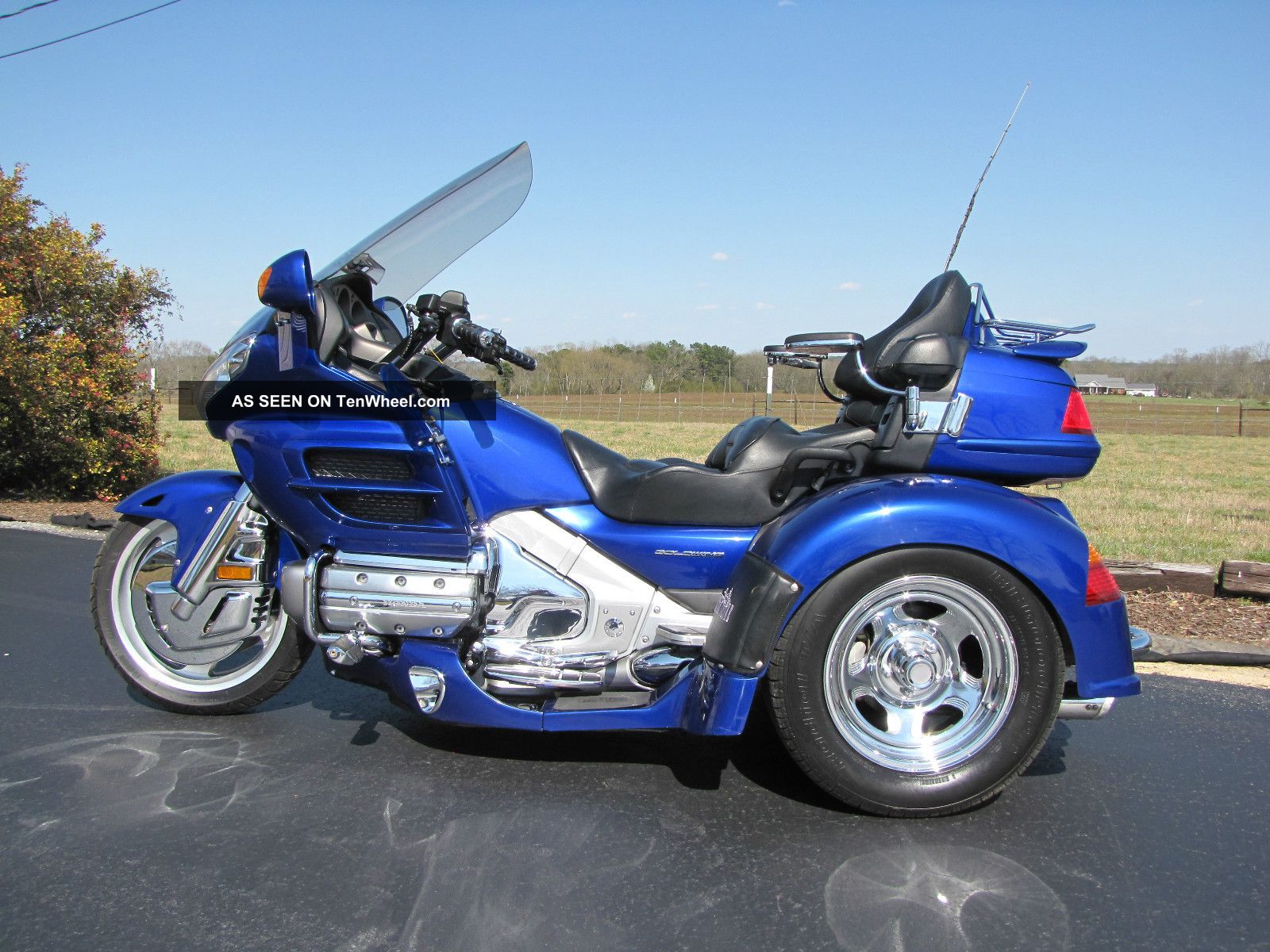 2005 Honda Goldwing Gl1800 Trike By Motor Trike (loaded)