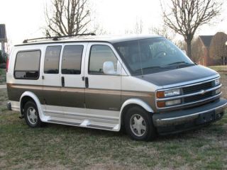 1999 Chevrolet Express 1500 Ls Standard Passenger Van 3 - Door 5.  7l photo
