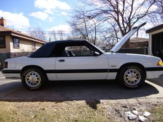 1987 Ford Mustang Lx Convertible photo