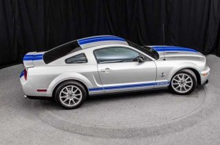 2009 Ford Mustang Shelby Gt500kr,  King Of The Road photo
