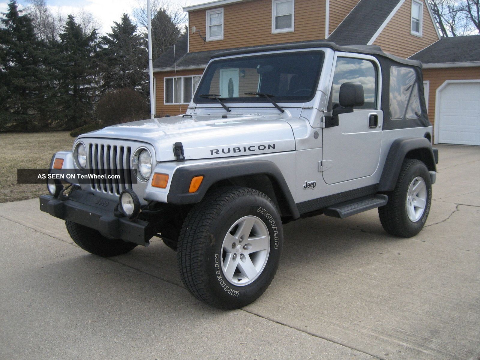2004 Jeep Wrangler - 4.  0l - 5 Speed - A / C - Soft Top - Runs And Drives Wrangler photo