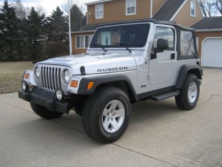 2004 Jeep Wrangler - 4.  0l - 5 Speed - A / C - Soft Top - Runs And Drives photo
