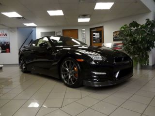 2014 Nissan Gt - R Premium Package We Take Trades photo