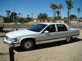 1994 Fleetwood Brougham 2 Owner Car Factory Loaded With Everything photo