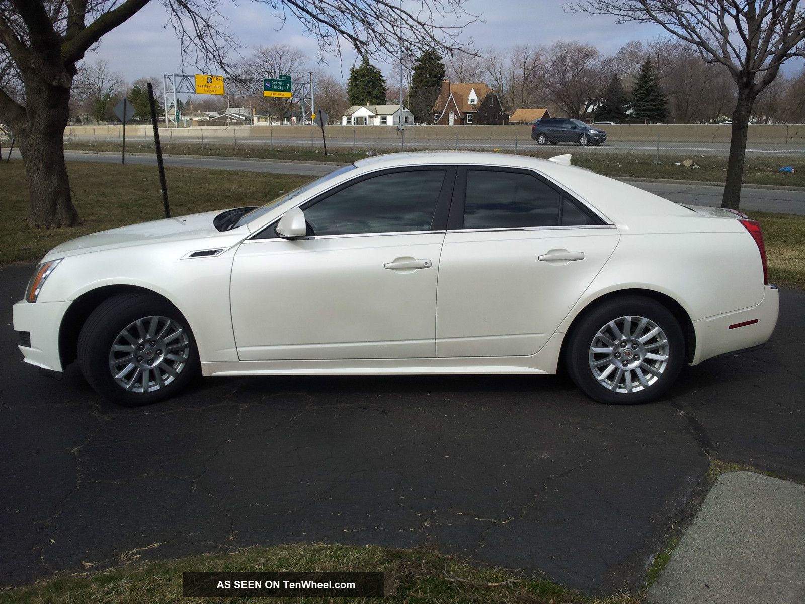 2010 Cadillac Cts Luxury Sedan 4 Door 3 0l