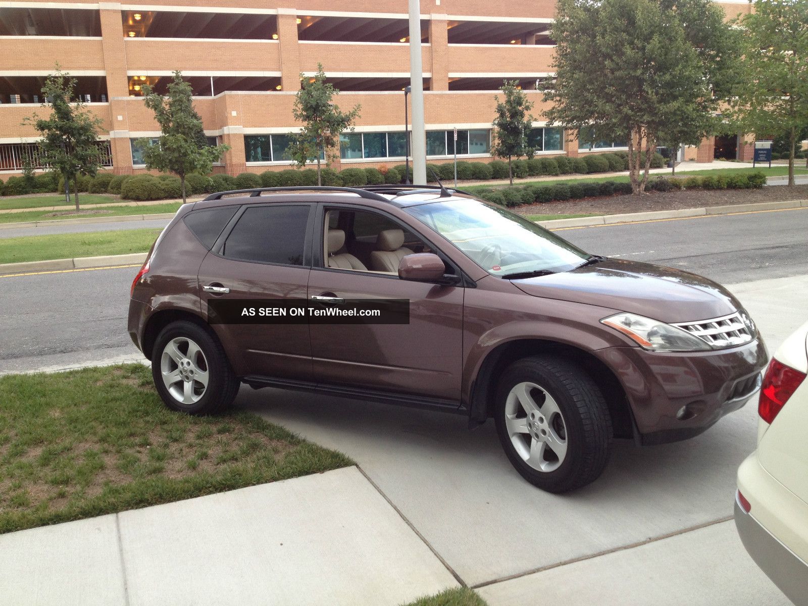 2004 Nissan murano gas door #7
