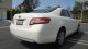 2010 Toyota Camry Le - - White - Very - Camry photo 8