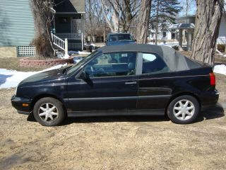 1995 Volkswagen Cabrio Base Convertible 2 - Door 2.  0l photo