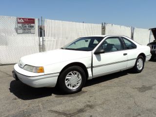 1991 Ford Thunderbird Base Coupe 2 - Door 3.  8l, photo