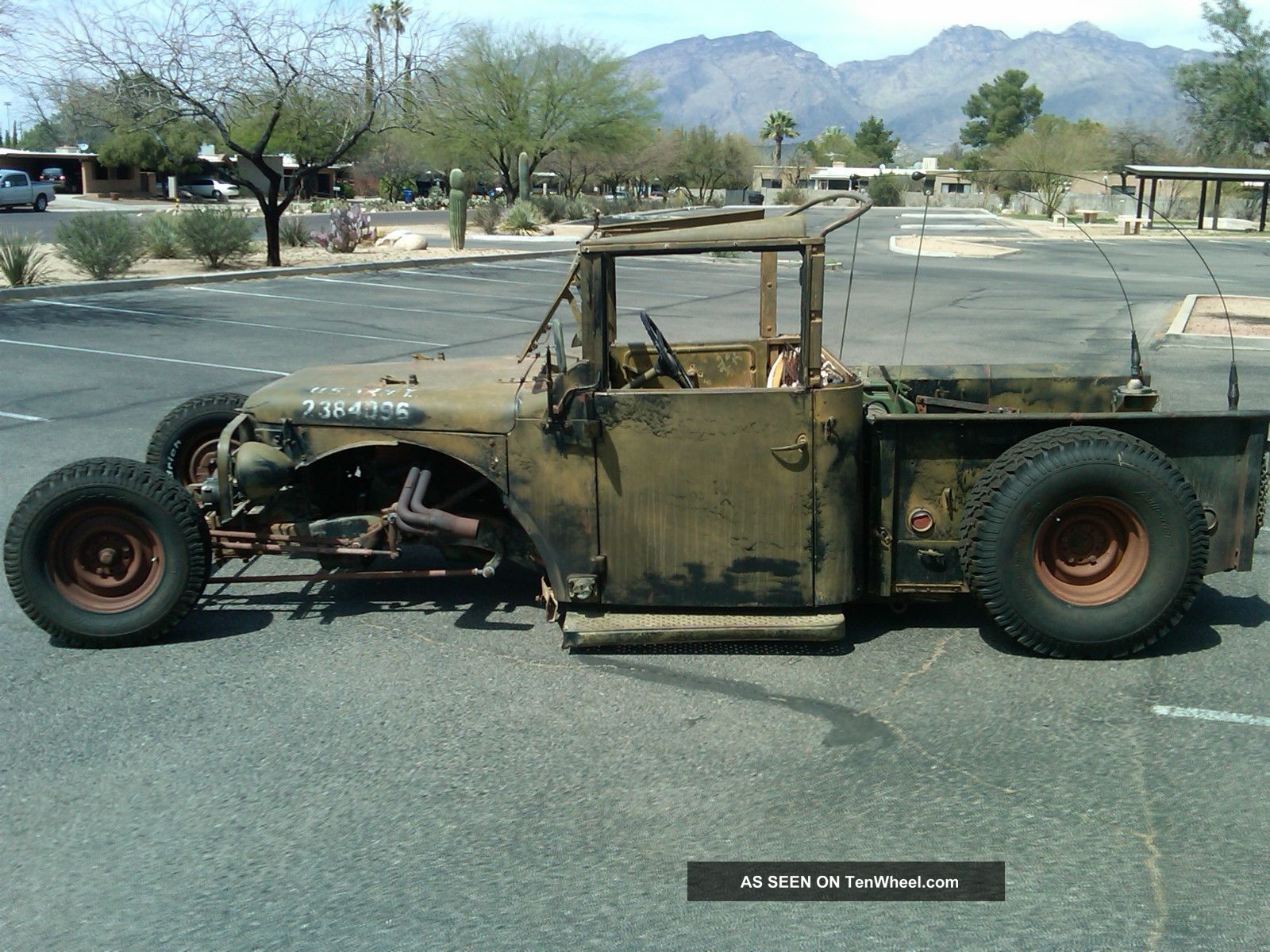 http://tenwheel.com/imgs/a/b/c/m/z/1952_m37_dodge_power_wagon_military_rat_rod_truck_ratrod_hot_rod_hotrod_3_lgw.jpg