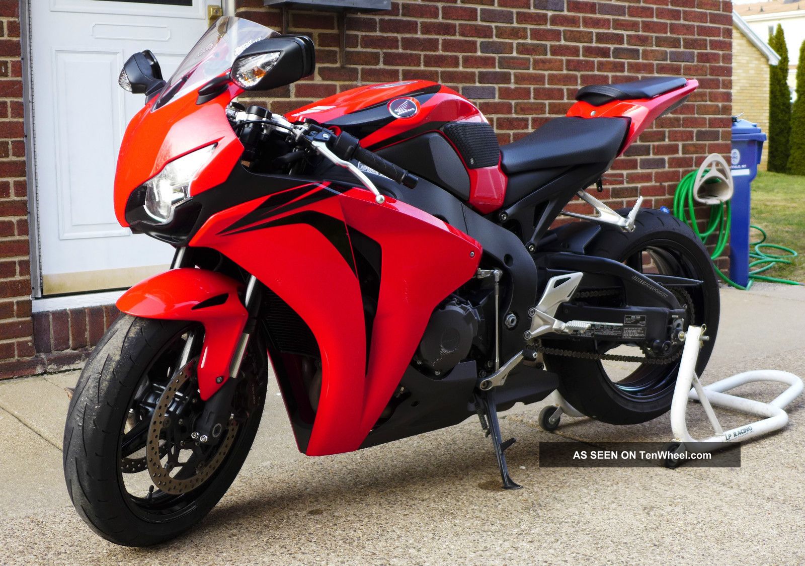 2008 Honda Cbr1000rr Red / Black