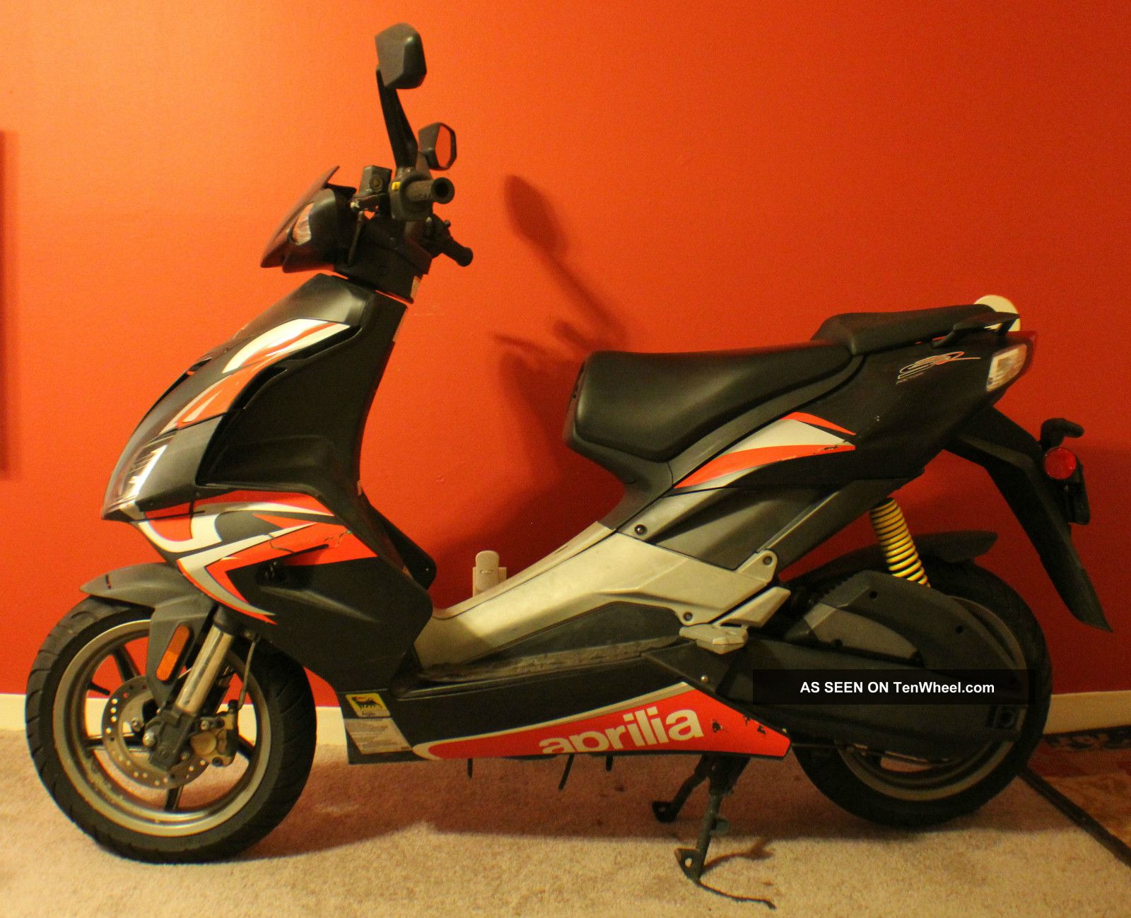 2009 Aprilia Sr50 Factory 49cc Scooter Aprilia photo