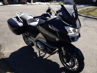Bmw 2009 R1200rt Loaded With Options photo