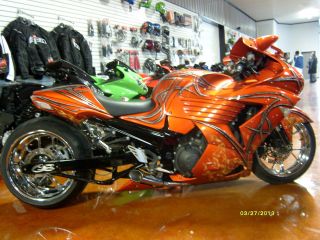 Custom 2008 Kawasaki Zx - 14 W / 300 Wide Tire Kit photo