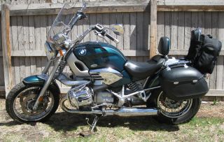 1999 Bmw R1200c Cruiser Motorcycle Hard Saddle Bags photo