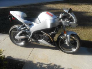 2003 Buell Xb9r Firebolt Harley Davidson Motorcycle Only 2890 Mile photo