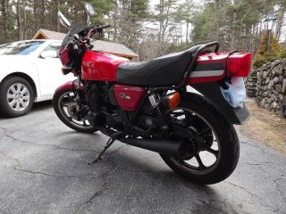 1981 Kawasaki Gpz 550,  Including Spare Lower Engine,  Fuel Tank And Carburators photo