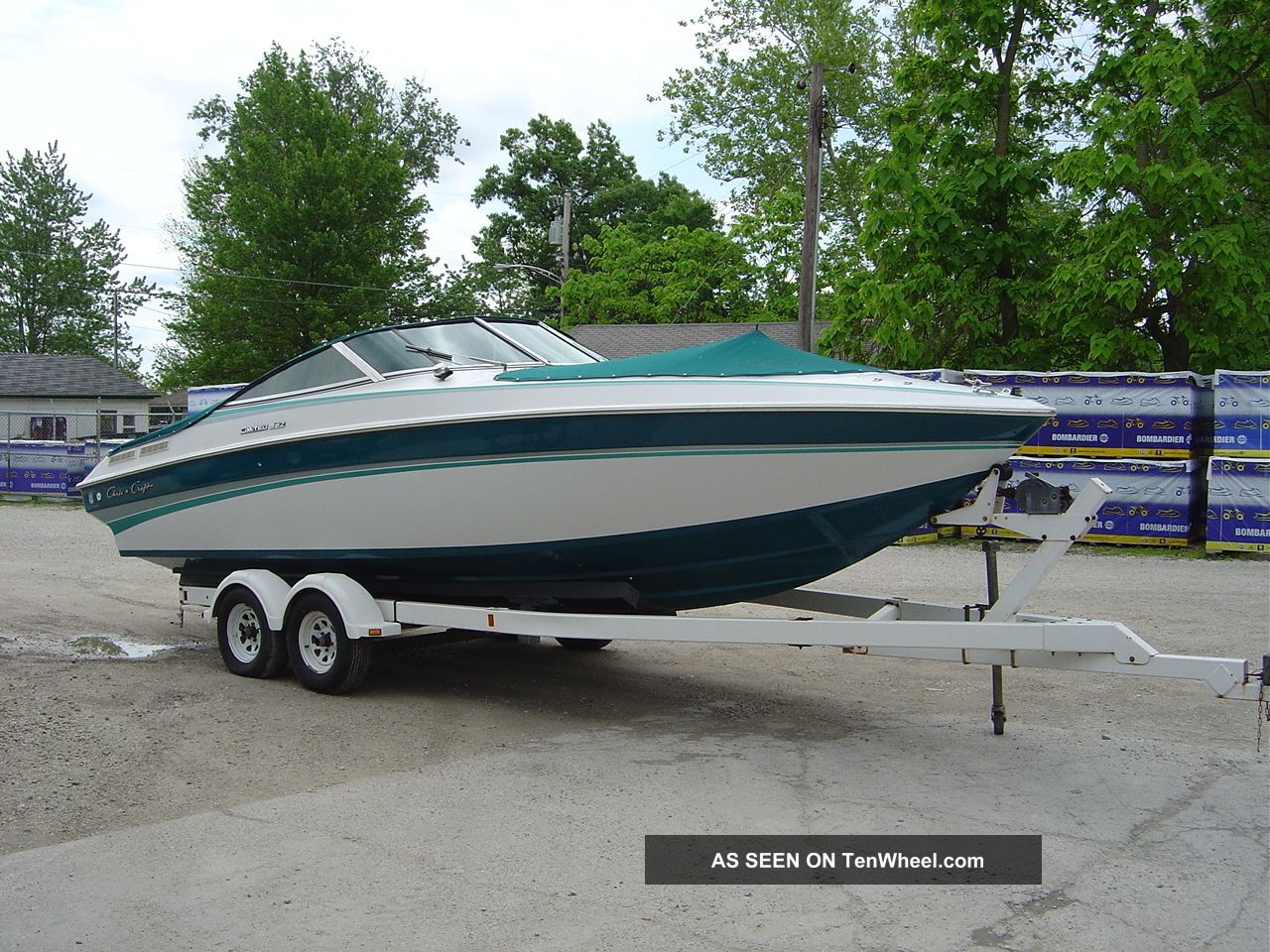 1990 Chris Craft 247 Limited Runabouts photo
