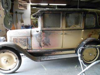 1926 Chevrolet Landau Sedan Project Car photo