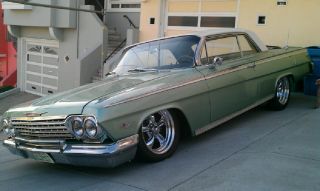1962 Chevy Impala Ss 383 Stroker Eng,  700r4 Trans,  Wilwood Disc Brakes photo