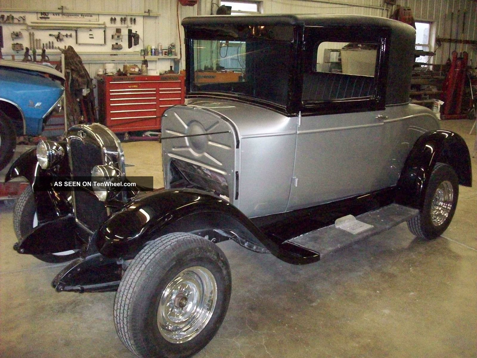 1927 Chrysler 3 window coupe #2