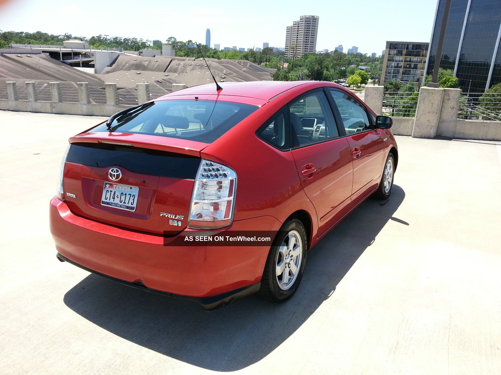 Toyota Prius 2007: Pionir Hibrida yang Menguji Waktu