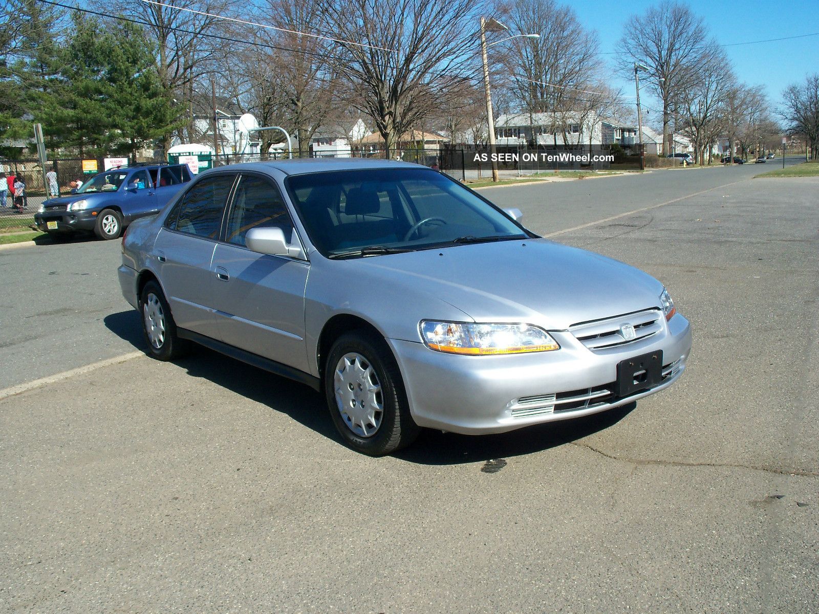2002 Honda accord lx sedan features #5
