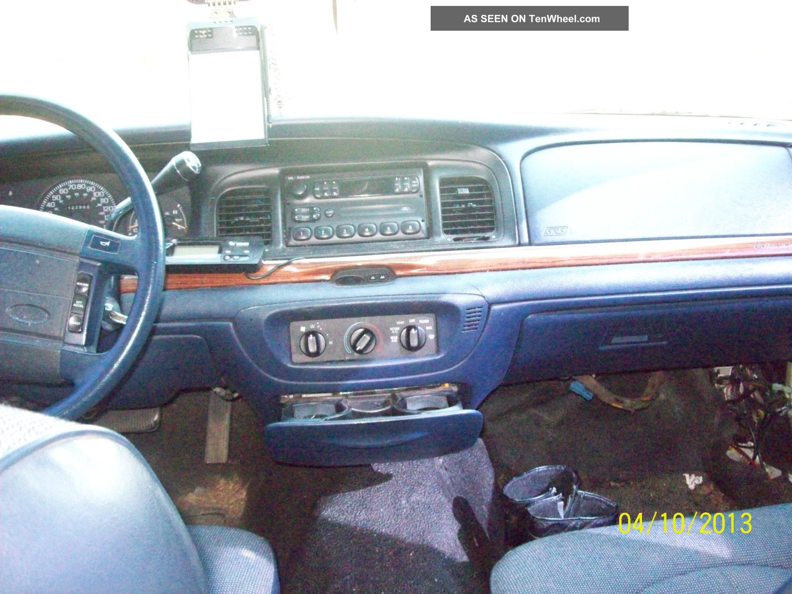 1995 Ford Crown Victoria Police Interceptor Sedan 4 Door 4 6l