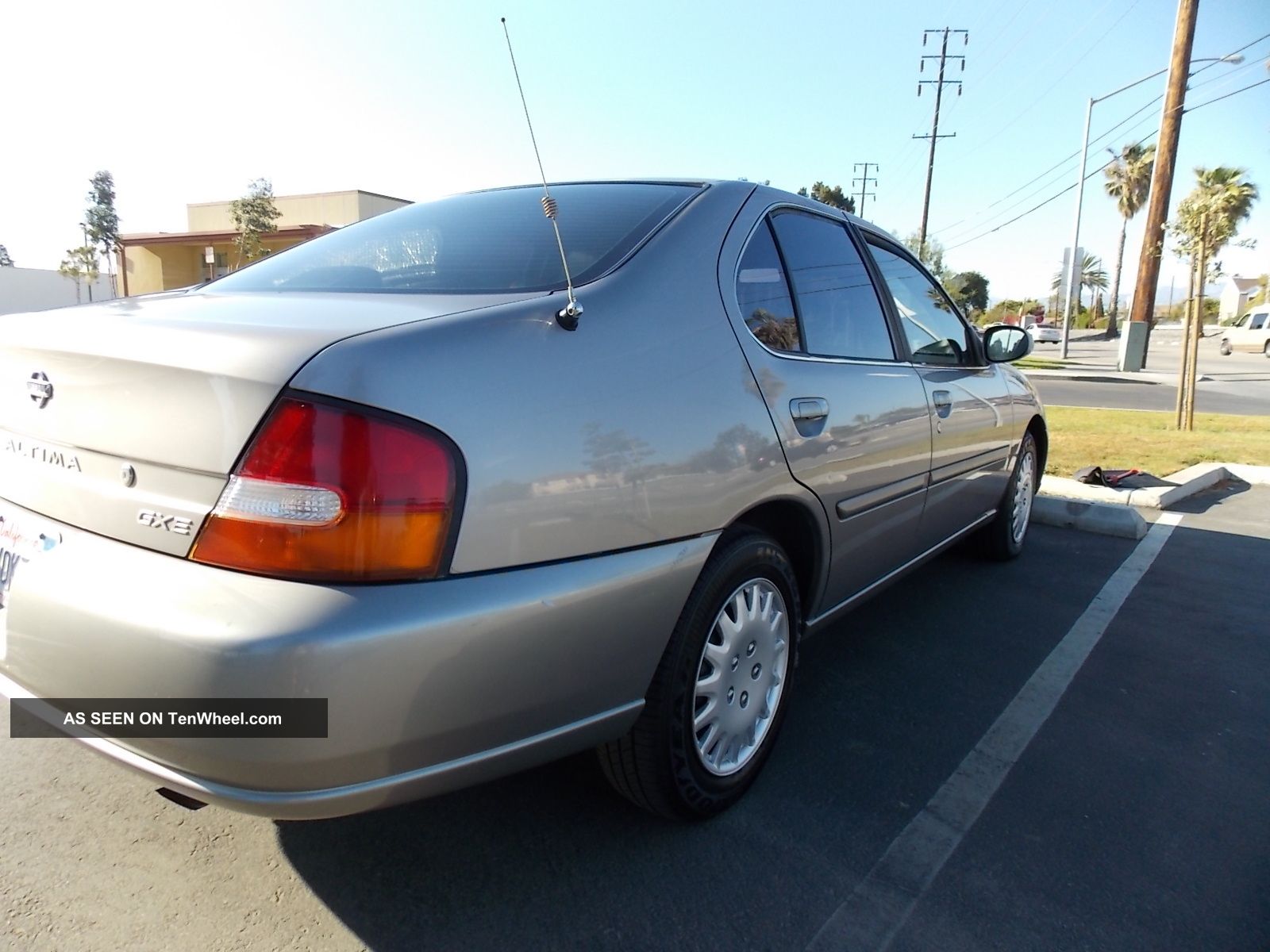 1999 Nissan altima gxe anti lock brakes