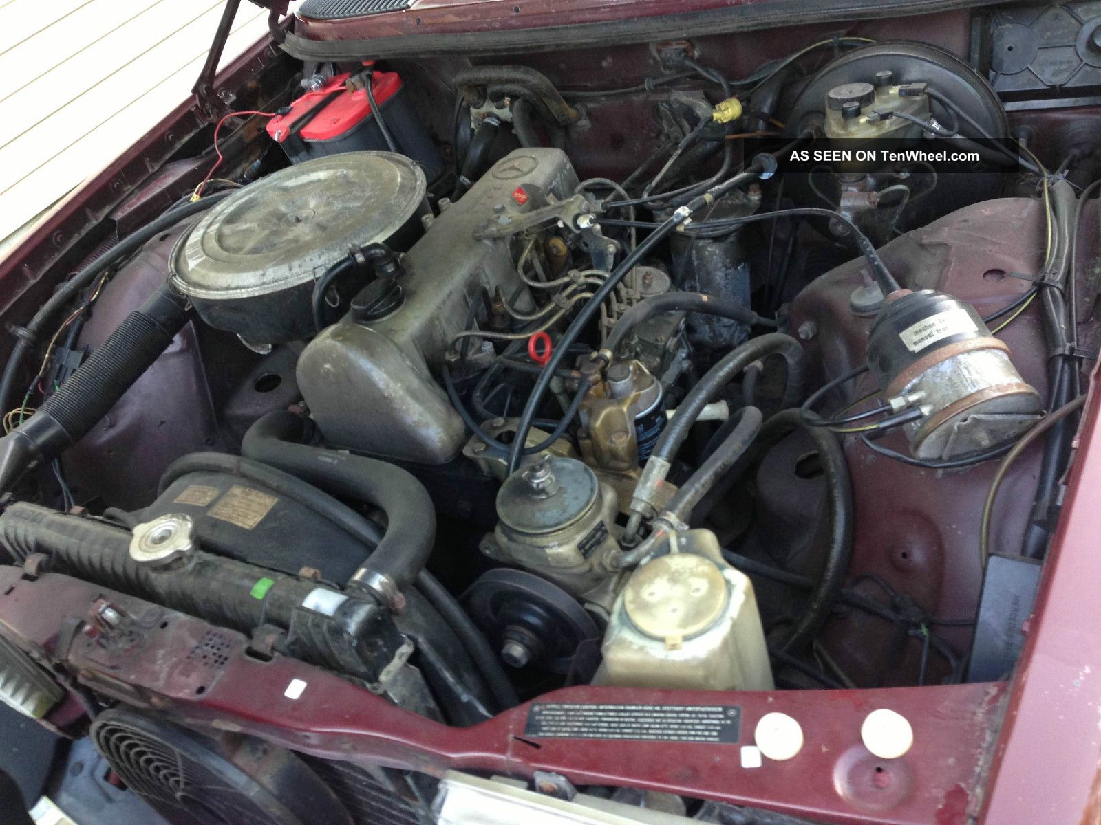 1981 Mercedes Benz 240d Base Sedan 4 Door 2 4l