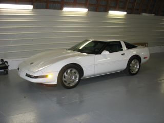 Corvette 1994 Car Priced To Sell Automactic photo