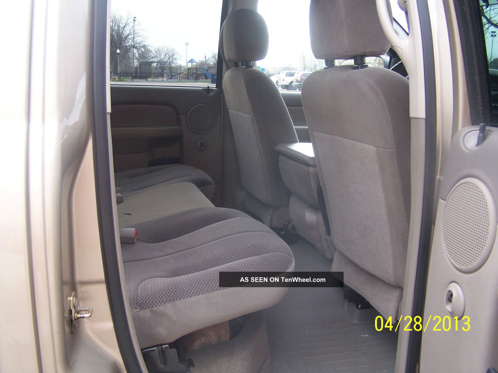 2005 Dodge Ram 2500 Big Horn 4x4 With Western Ultra Mount