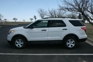 2012 Ford Explorer - 4 Wd photo