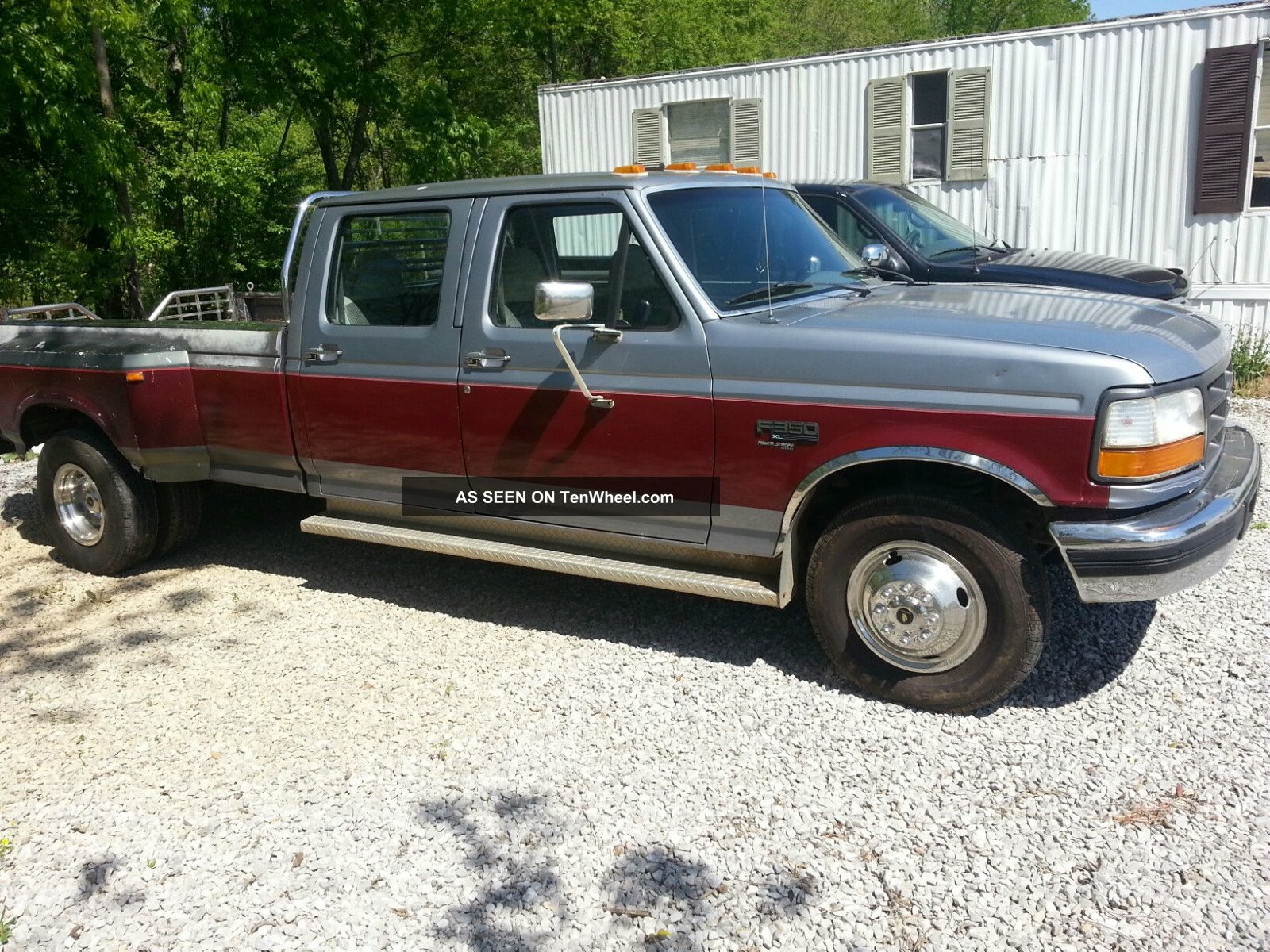 1995 Ford F - 350 Xl Crew Cab Pickup 4 - Door 7. 3l