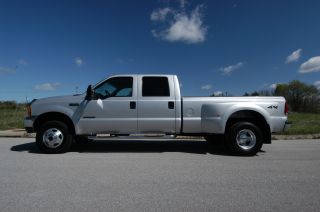2000 Ford F - 350 Crew Cab Dually - 4x4 - Xlt - 7.  3 Automatic photo