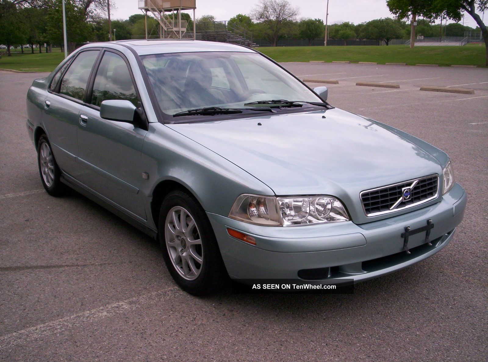 2003 Volvo S40 1.  9t Turbo Rare Tin Silver 102k,  Texas,  No Rust S40 photo